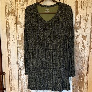 Soma Olive and Black Knit Top